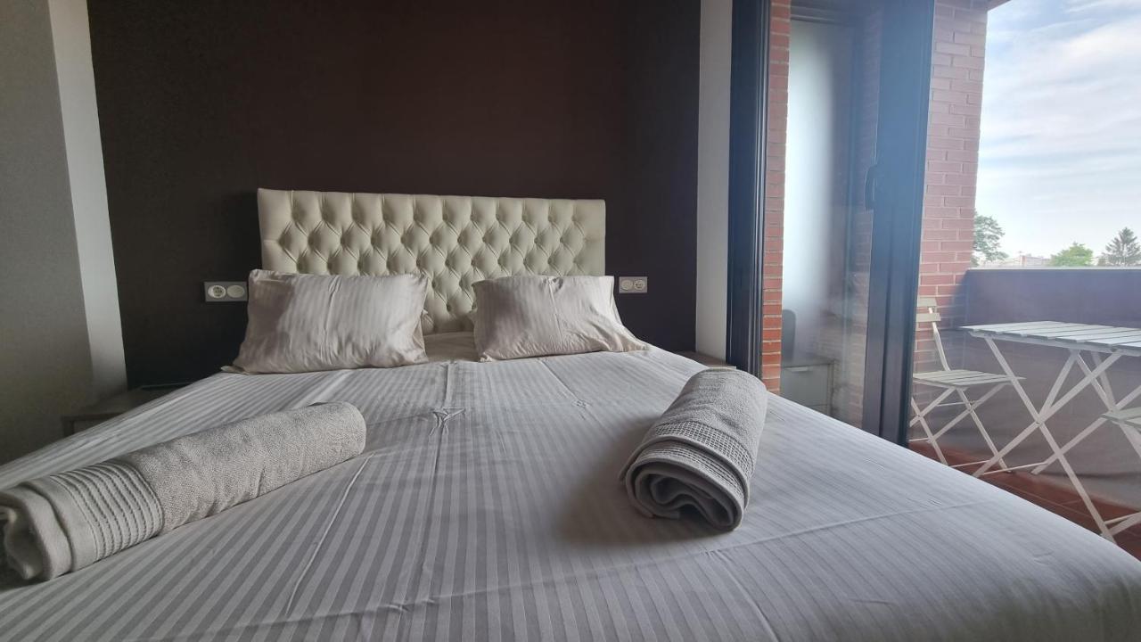 Apartamento Piso Zona Hospital 6 Personas Oviedo Exterior foto