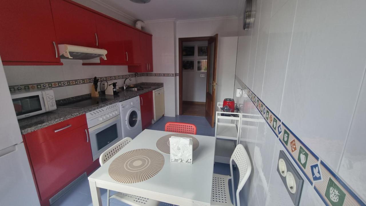 Apartamento Piso Zona Hospital 6 Personas Oviedo Exterior foto